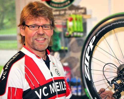 Stefan Kipfmueller Bike do it Stefan Kipfmueller Bike do it
